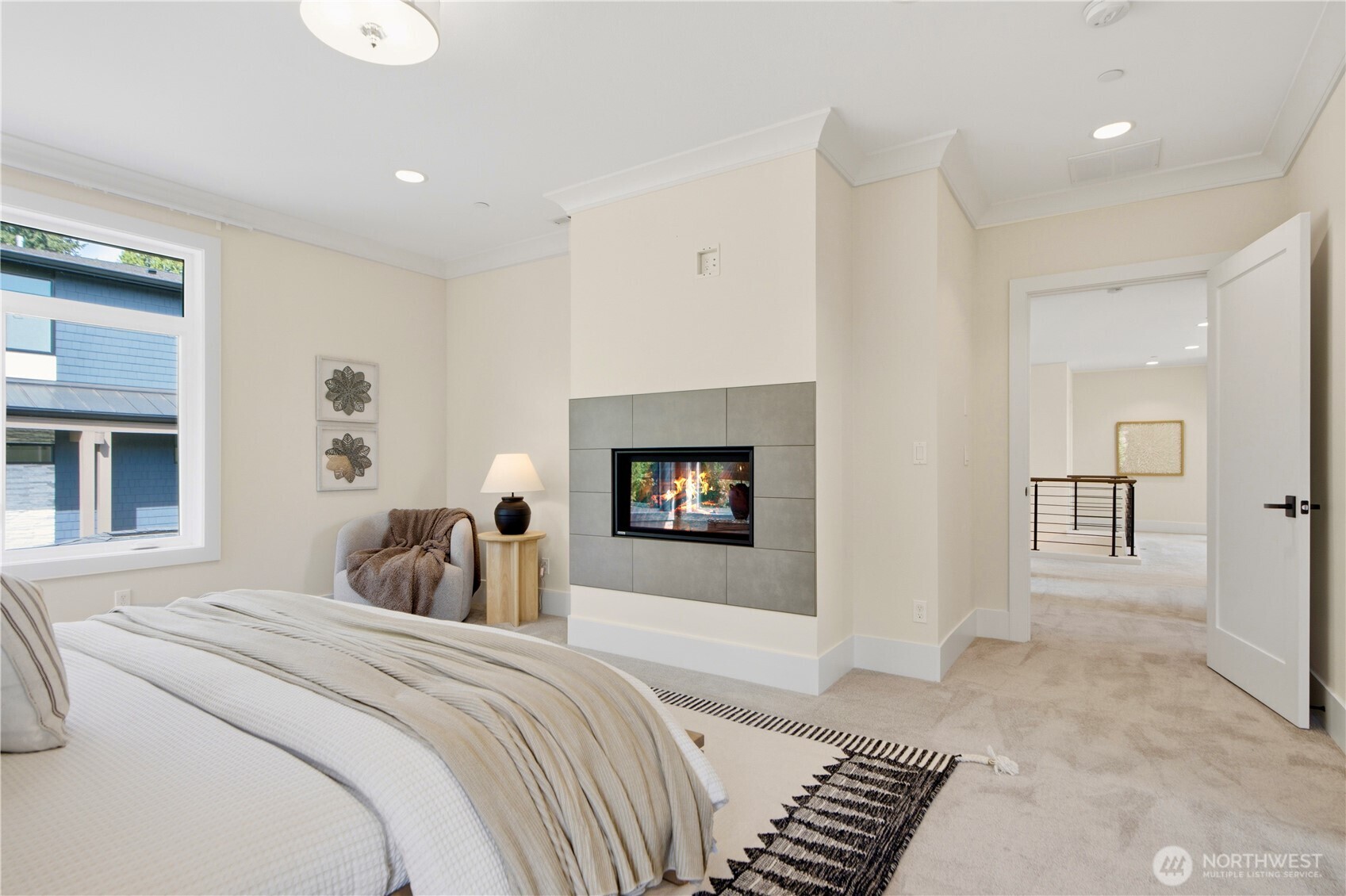 11276 SE 32nd Lane , Bellevue, WA 98004