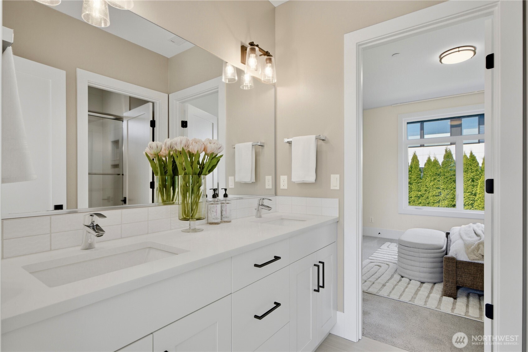 11276 SE 32nd Lane , Bellevue, WA 98004