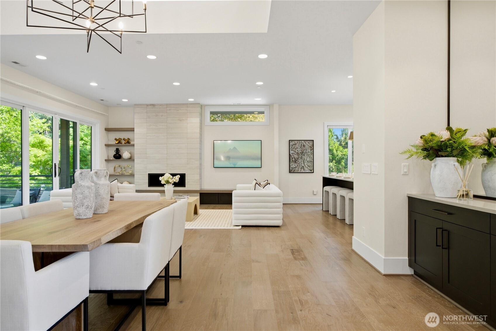 11276 SE 32nd Lane , Bellevue, WA 98004
