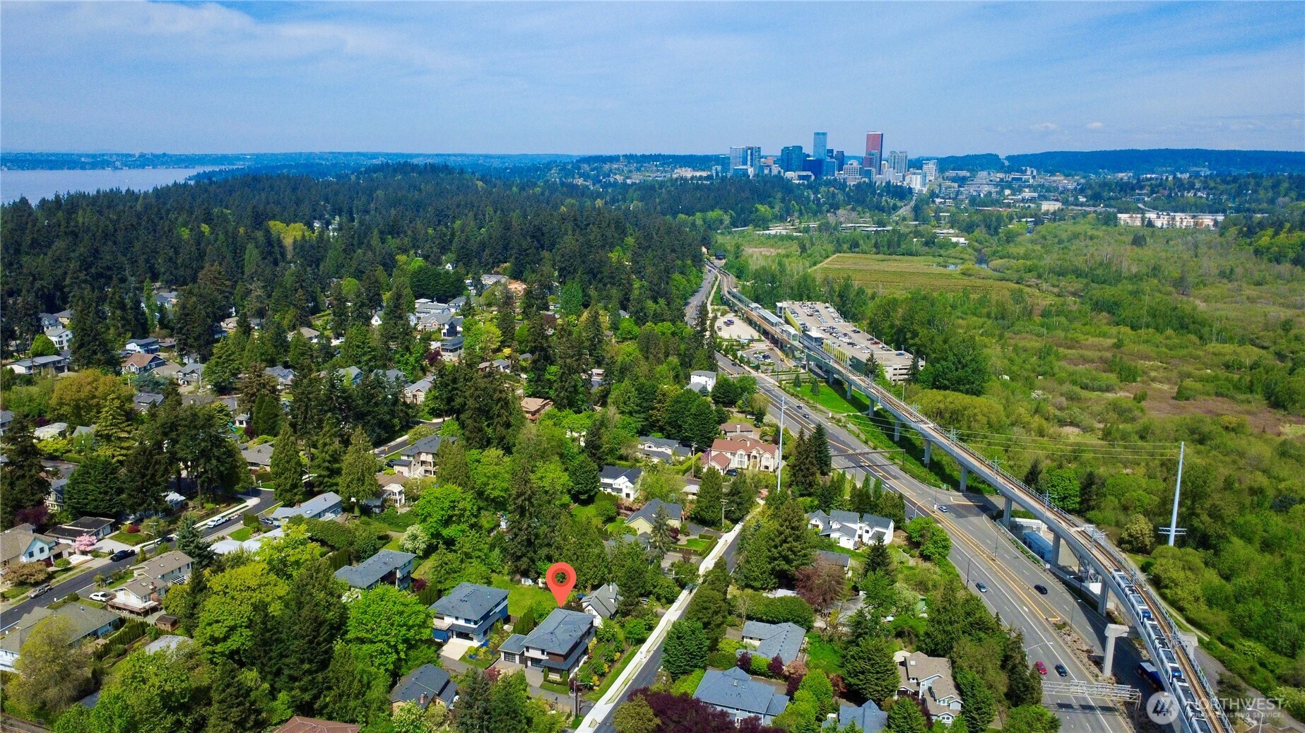 11276 SE 32nd Lane , Bellevue, WA 98004