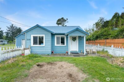 205 S Forrest Street , Westport, WA 98595