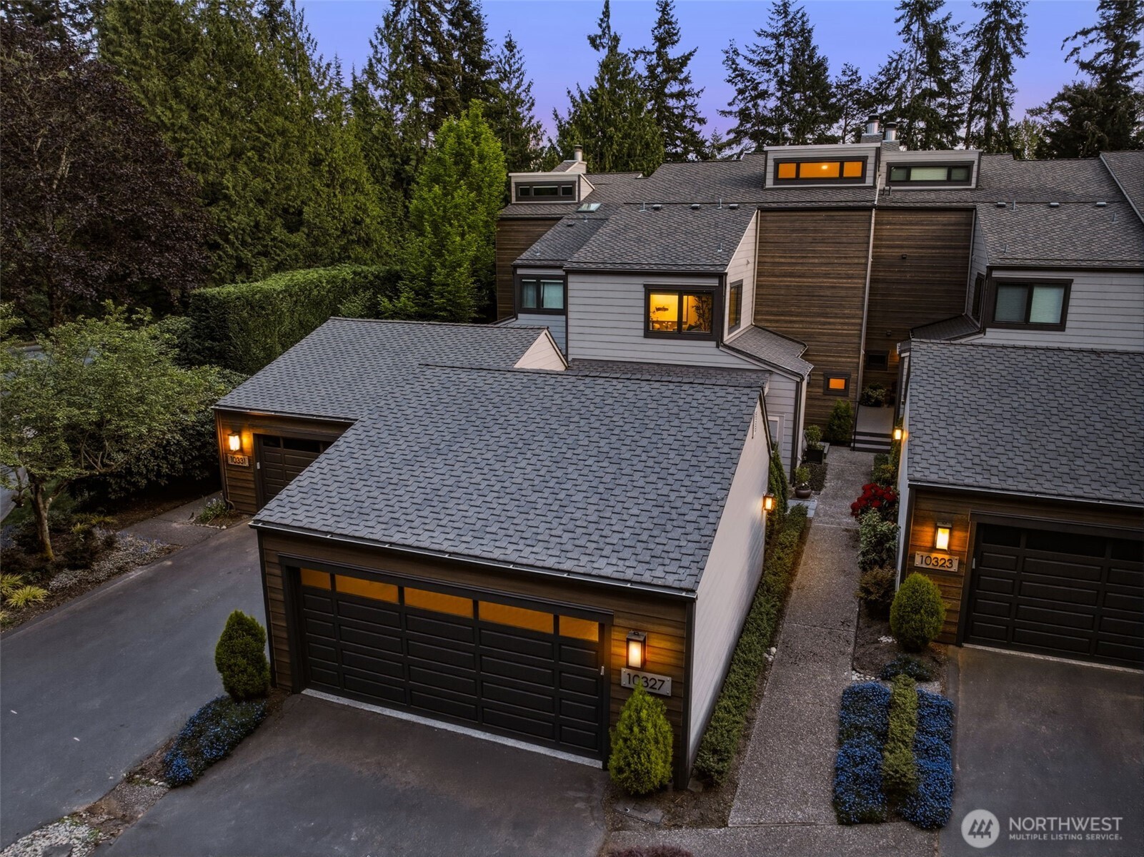 10327 NE 19th Place , Bellevue, WA 98004