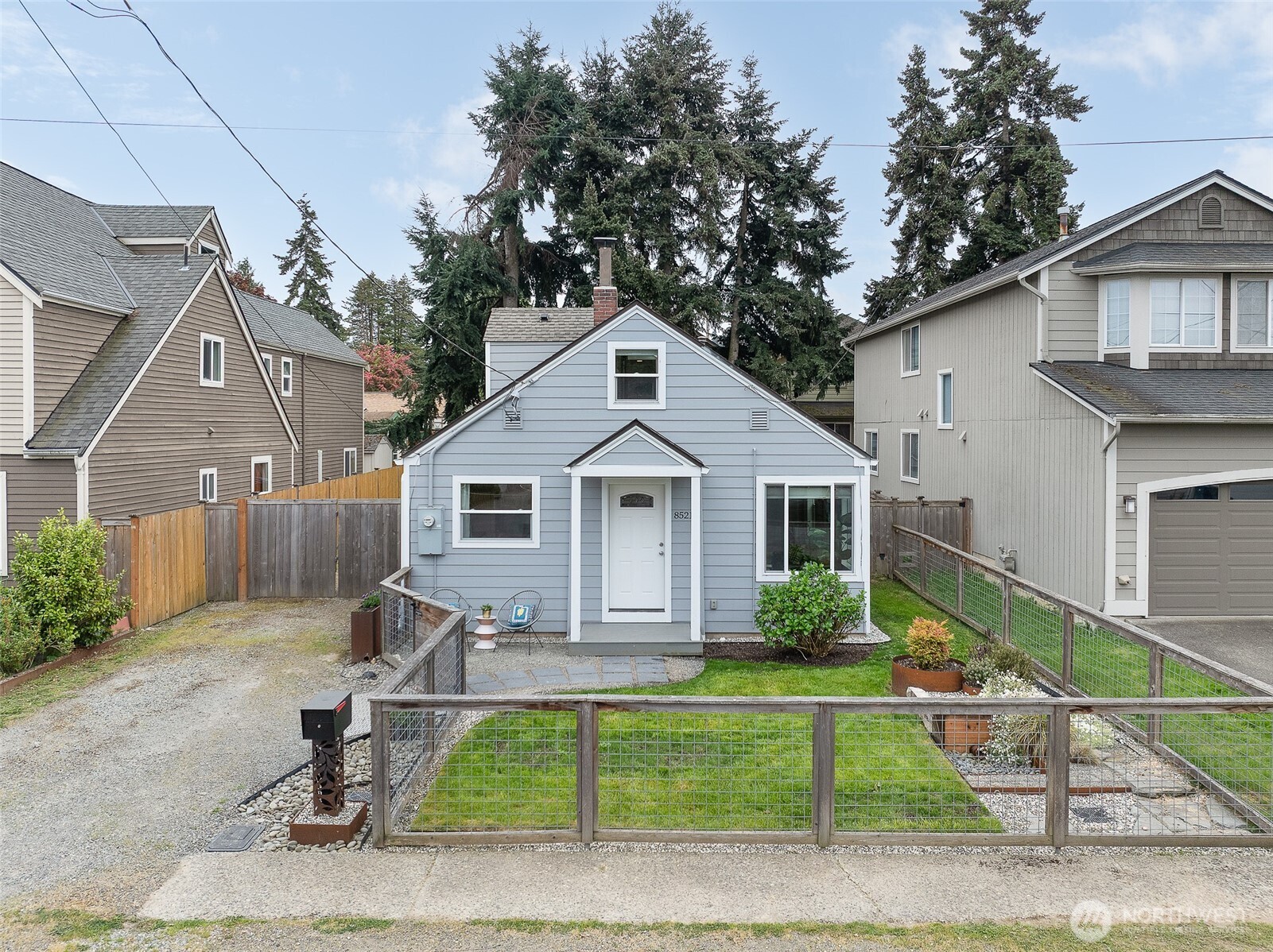8521 S 117th Street , Seattle, WA 98178