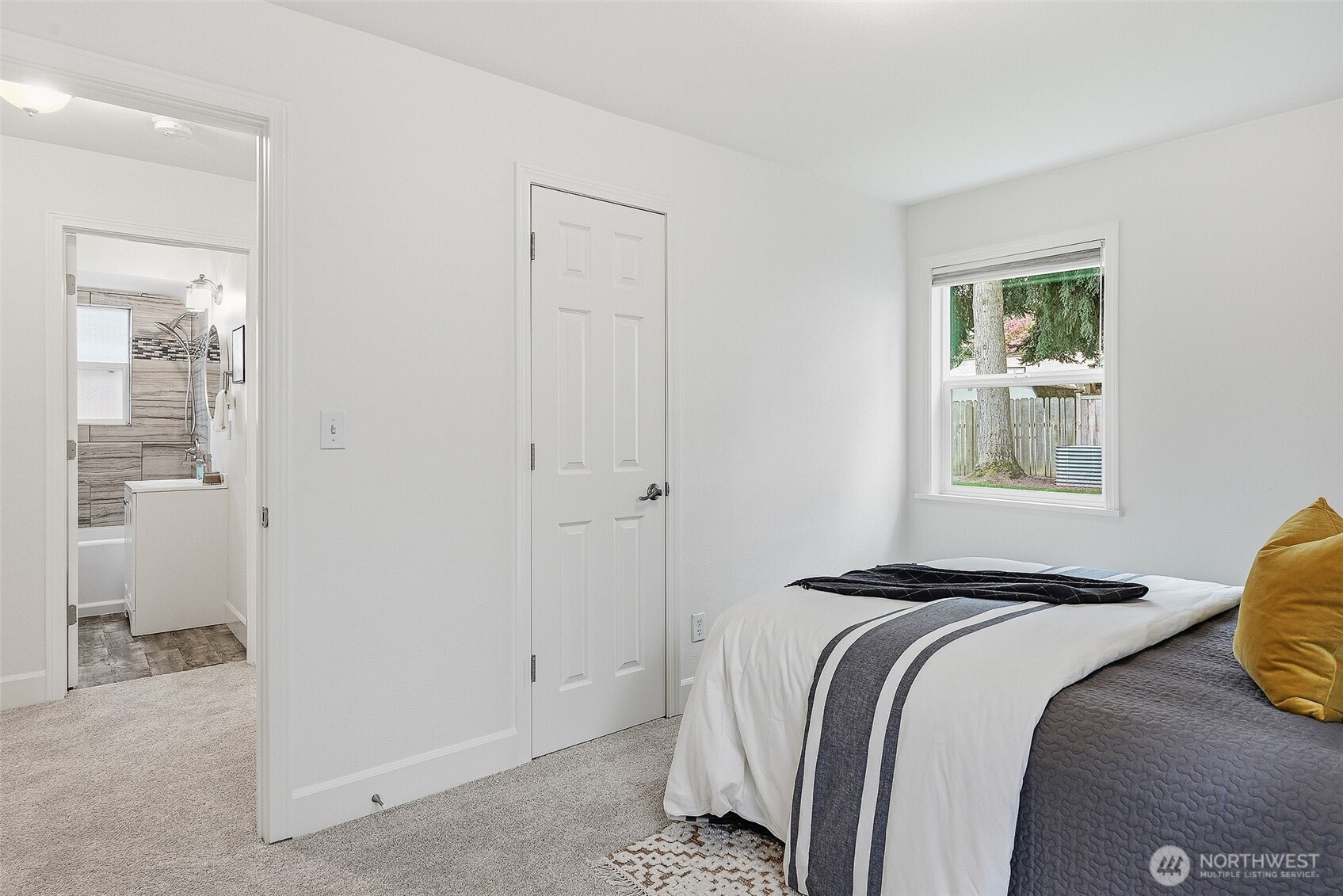 8521 S 117th Street , Seattle, WA 98178