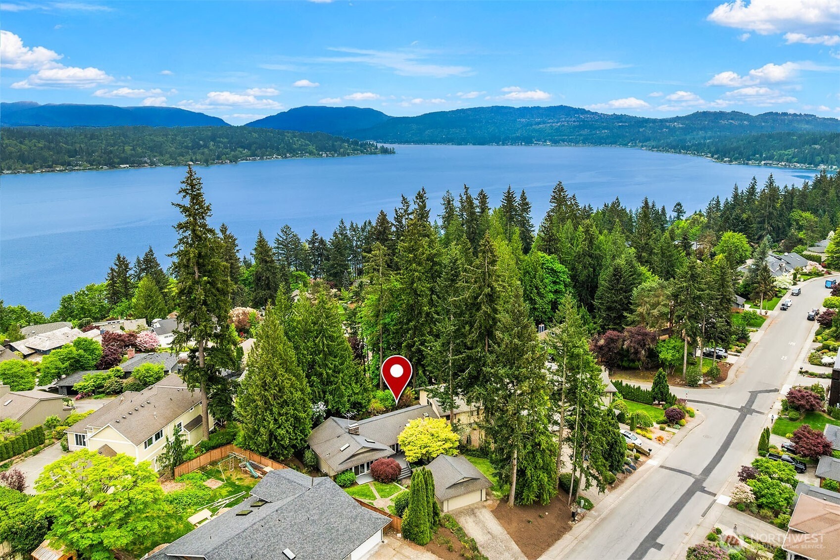 1516 184th Avenue NE, Bellevue, WA 98008
