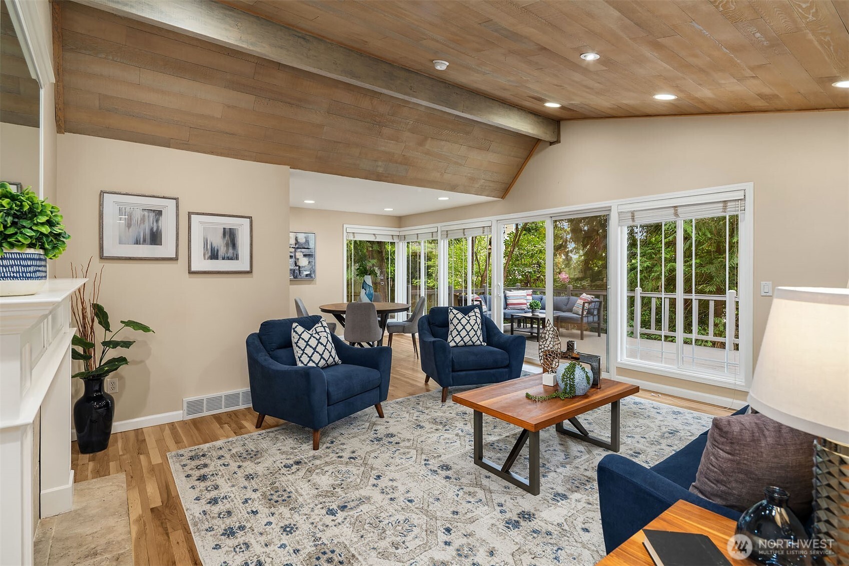 1516 184th Avenue NE, Bellevue, WA 98008