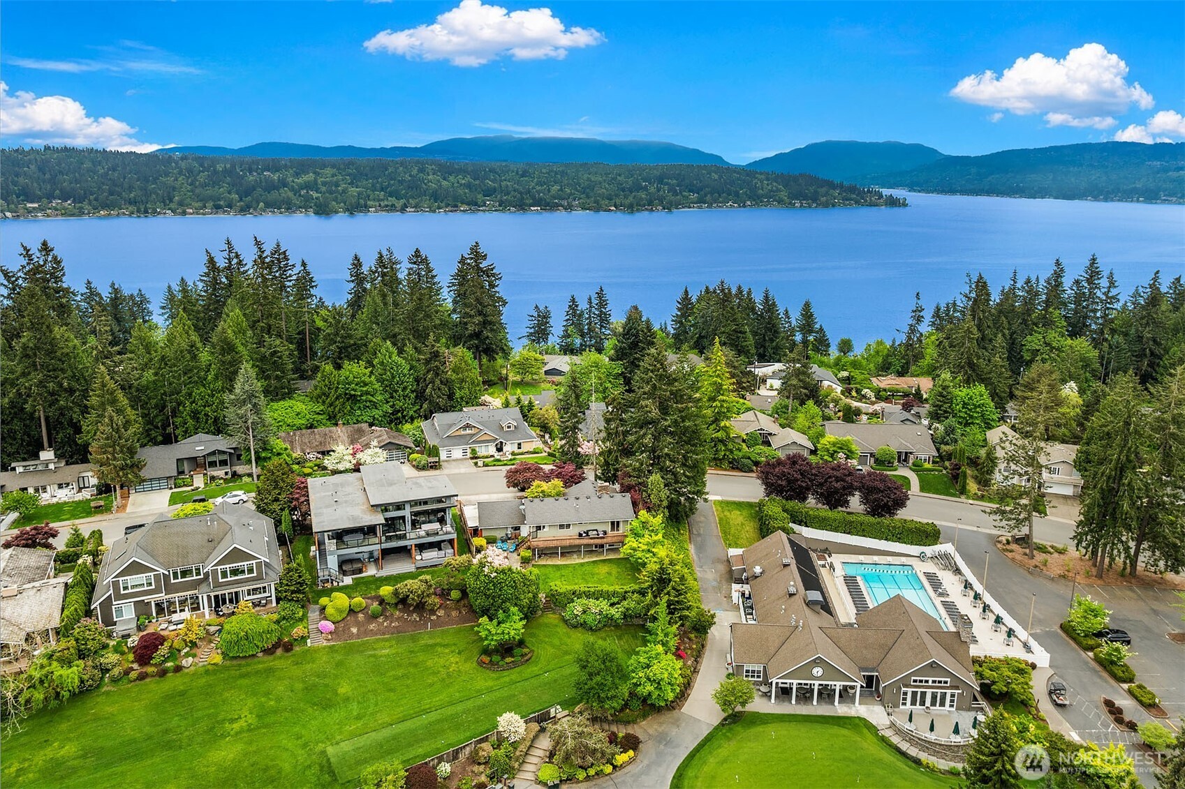 1516 184th Avenue NE, Bellevue, WA 98008