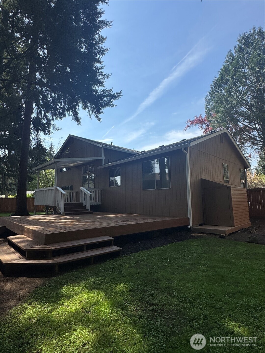 4204 Arbor Court SE, Lacey, WA 98503