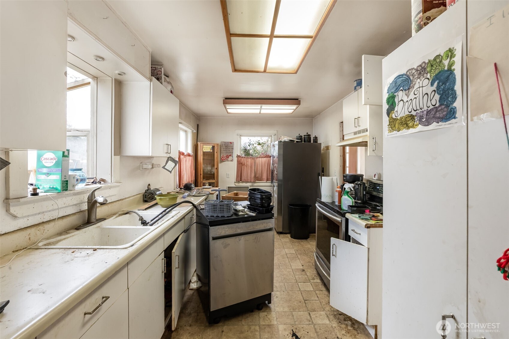 7205 S Prospect St , Tacoma, WA 98409-9545