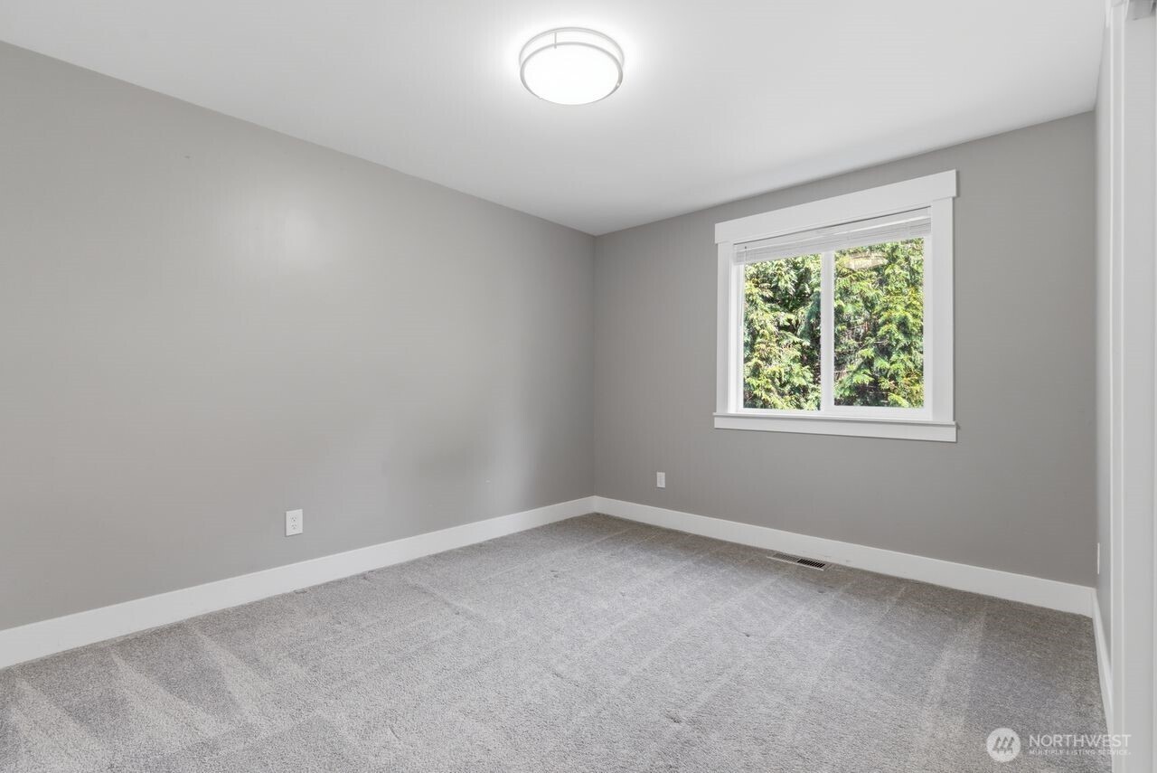 22830 262nd Avenue SE, Maple Valley, WA 98038