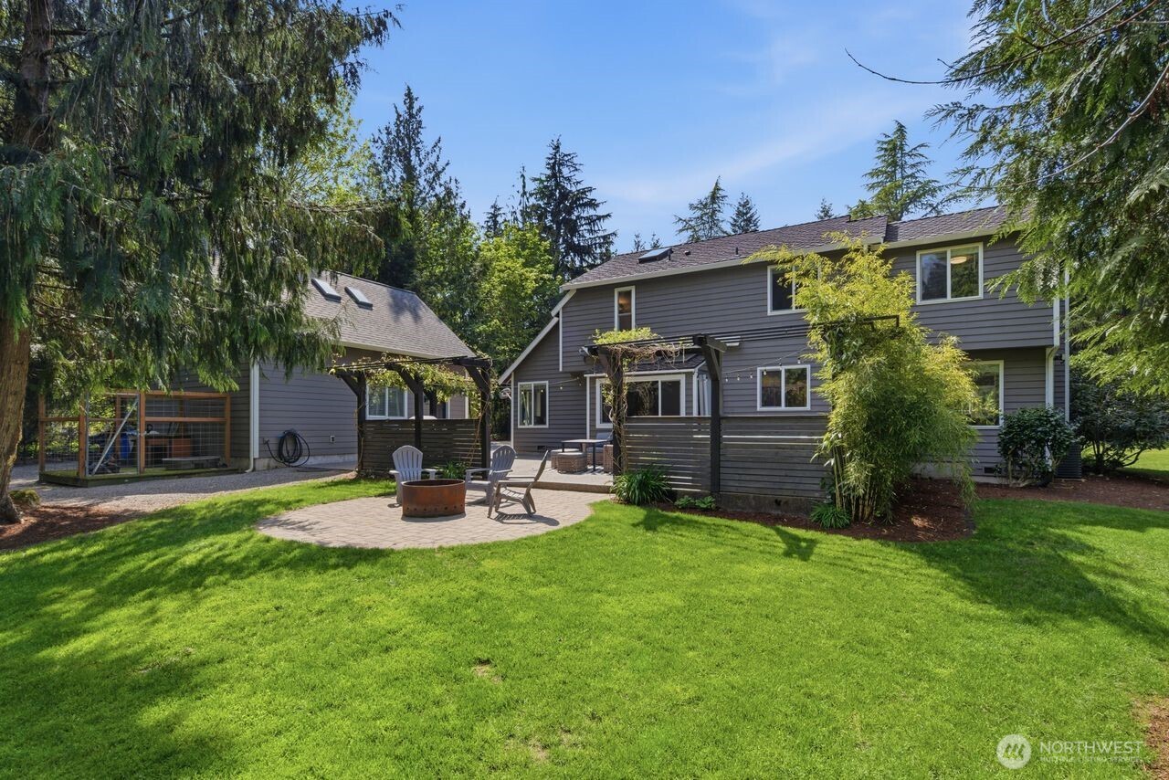 22830 262nd Avenue SE, Maple Valley, WA 98038
