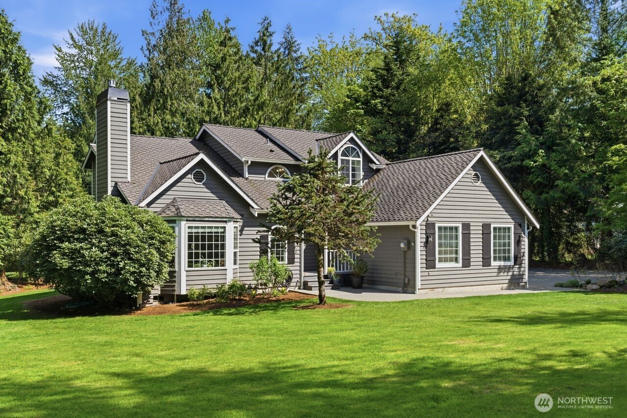 22830 262nd Avenue SE, Maple Valley, WA 98038