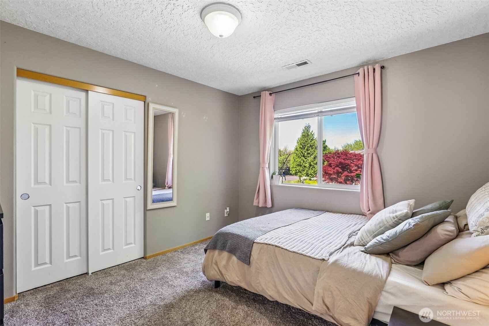 17301 SE 24th Street , Vancouver, WA 98683