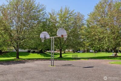 17301 SE 24th Street , Vancouver, WA 98683 - Photo 32