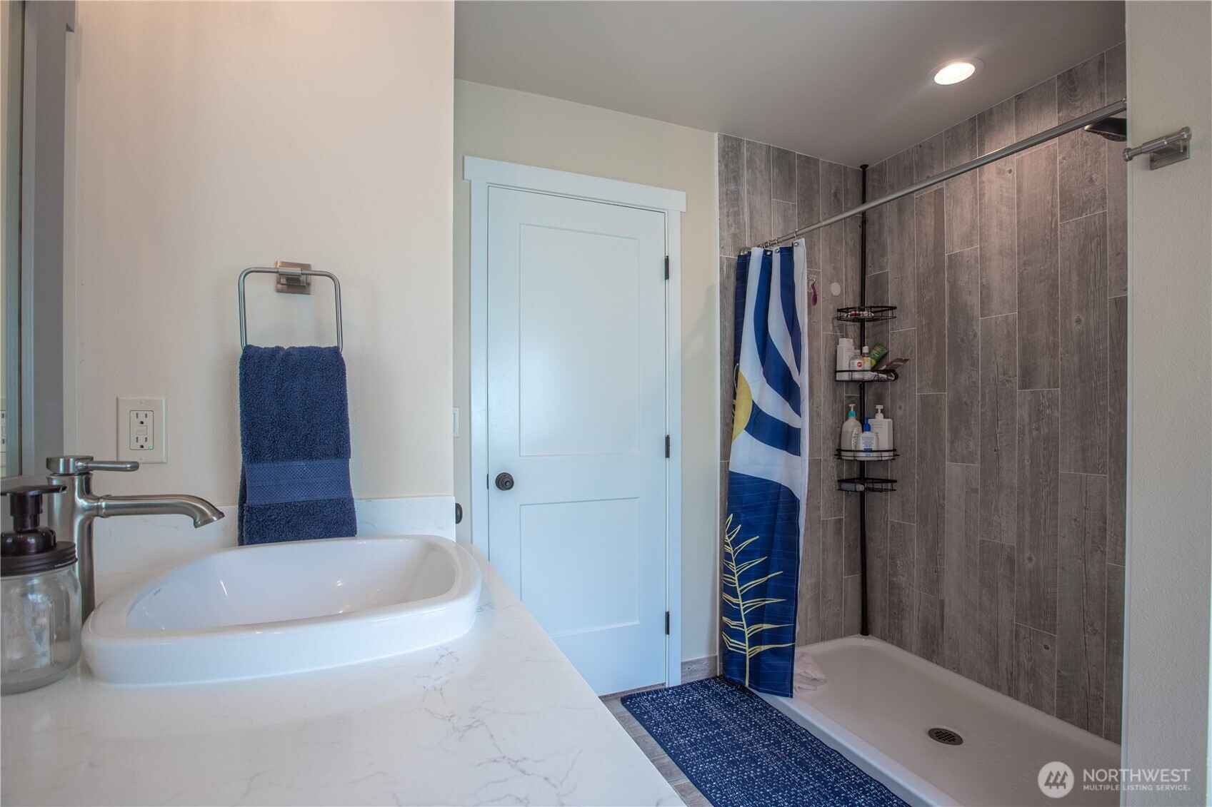 12141 Fairway Drive SW, Olympia, WA 98512