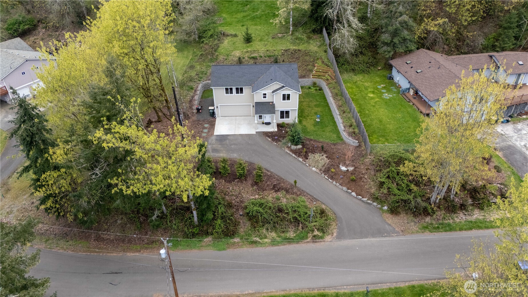 12141 Fairway Drive SW, Olympia, WA 98512