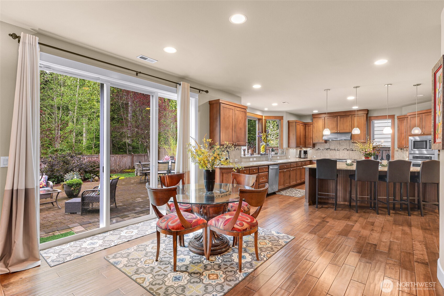 10082 240th Avenue NE, Redmond, WA 98053-6298