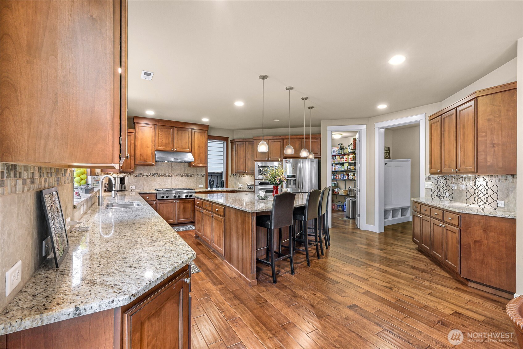 10082 240th Avenue NE, Redmond, WA 98053-6298