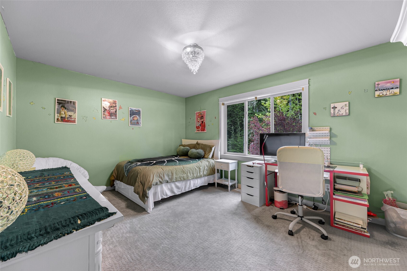 10082 240th Avenue NE, Redmond, WA 98053-6298