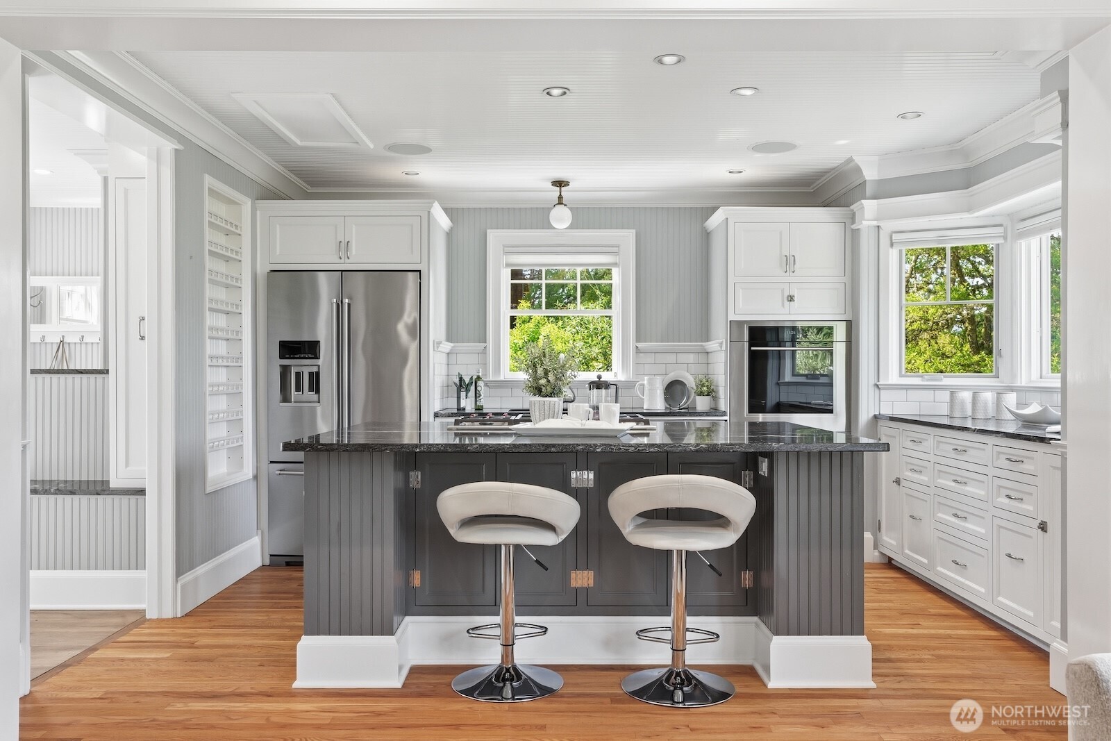 7219 Soundview Drive , Edmonds, WA 98026