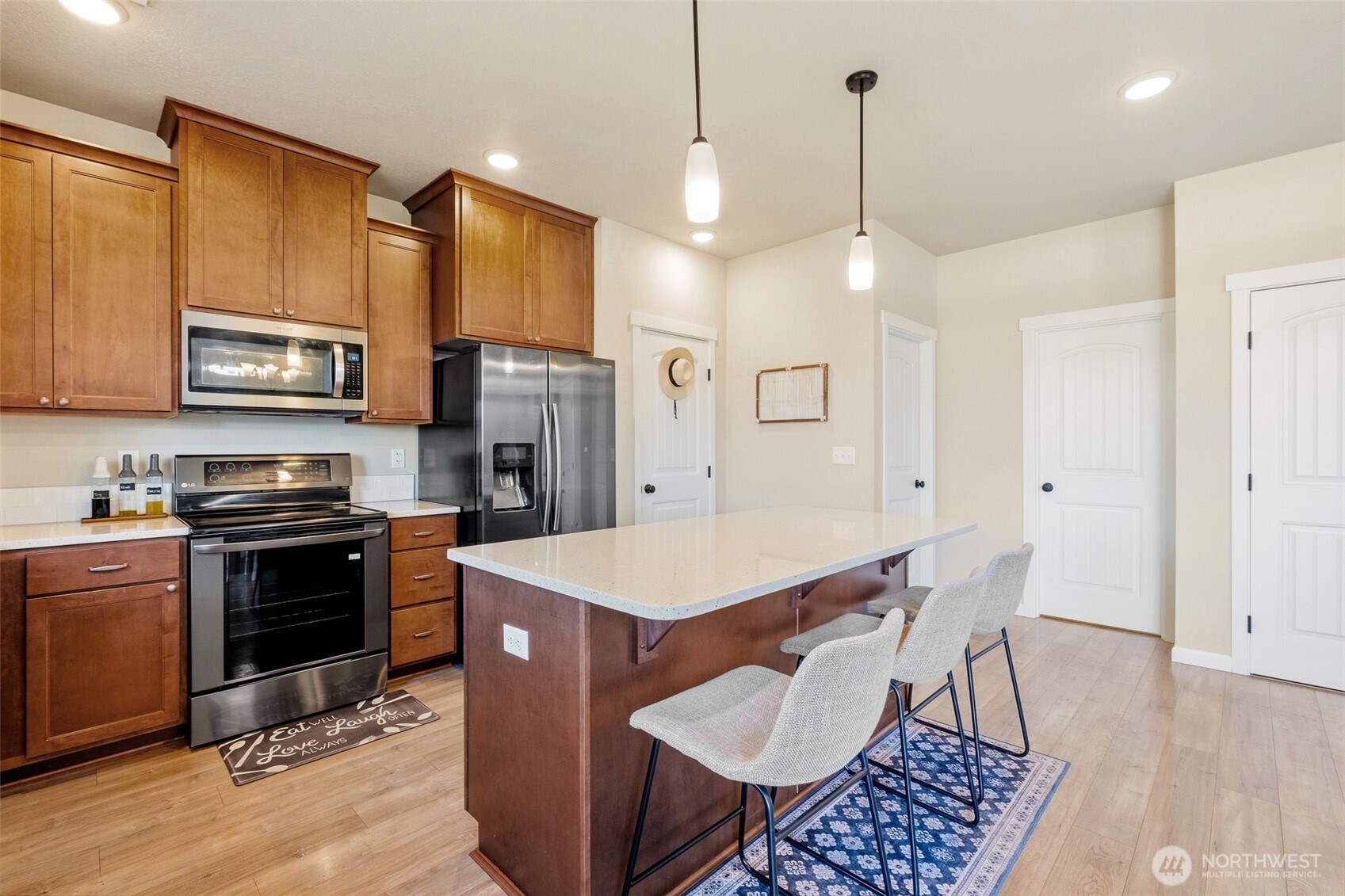 741 K St NE , Quincy, WA 98848