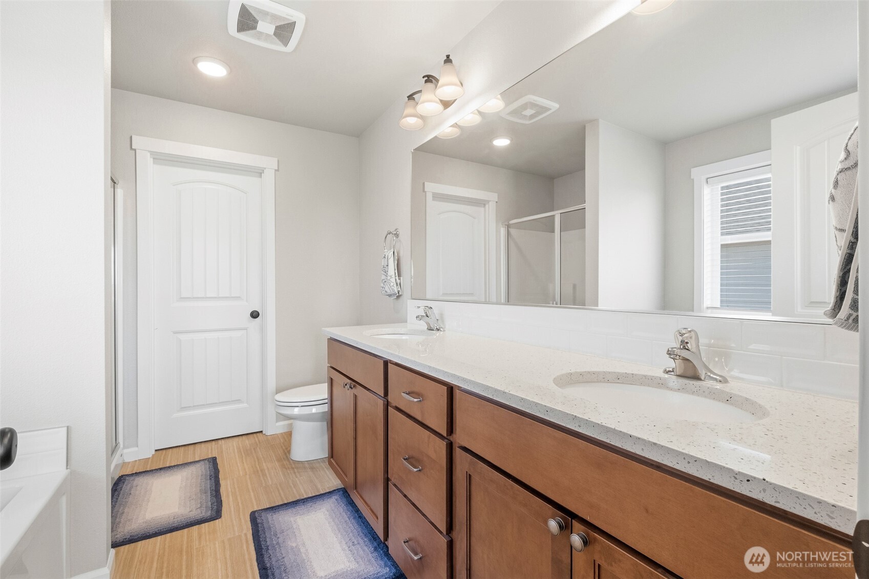 741 K St NE , Quincy, WA 98848