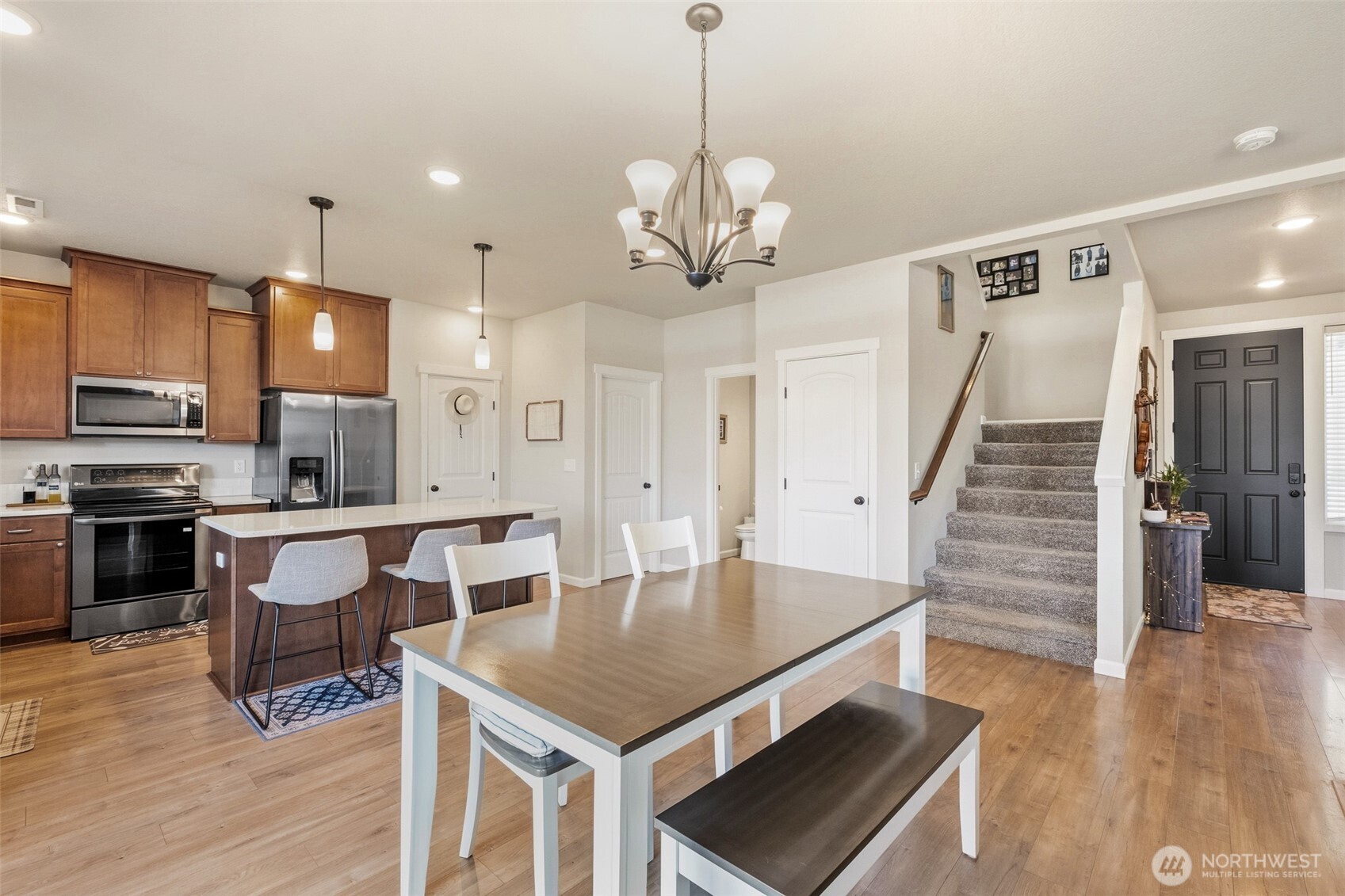 741 K St NE , Quincy, WA 98848