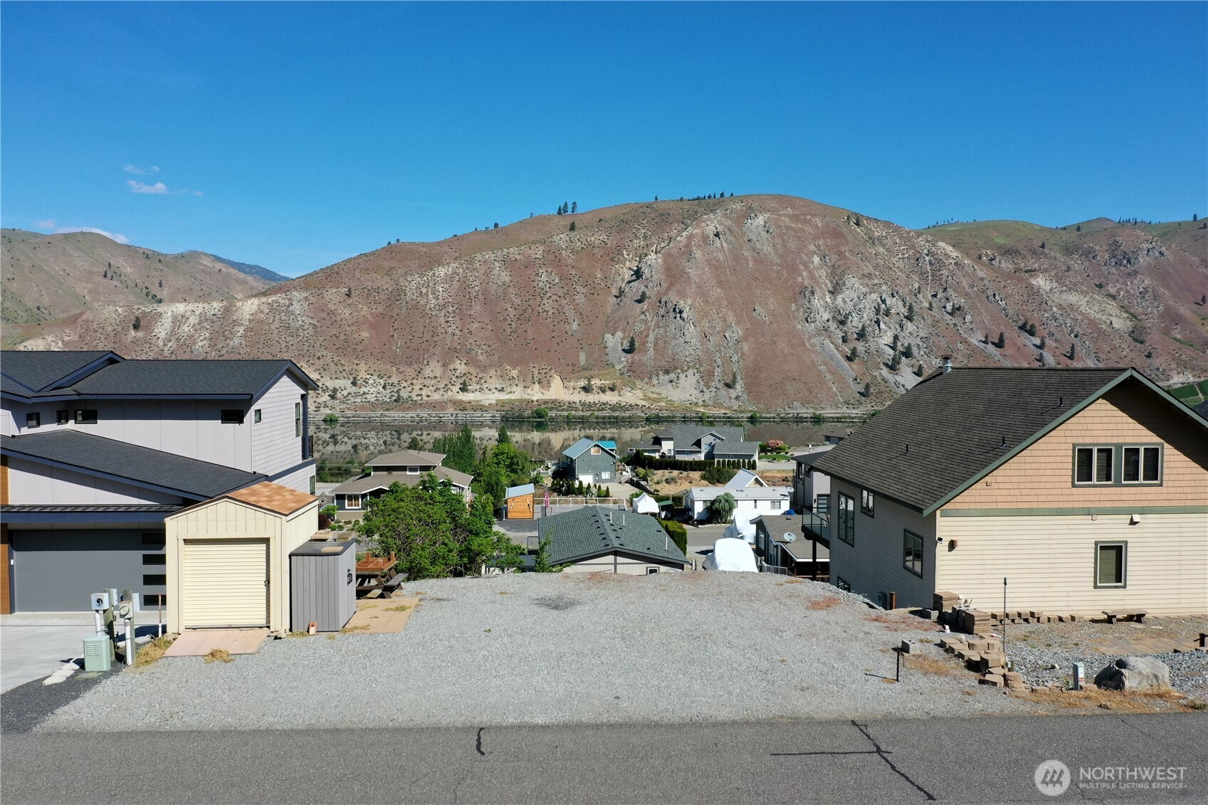 565 Entiat Place , Orondo, WA 98843