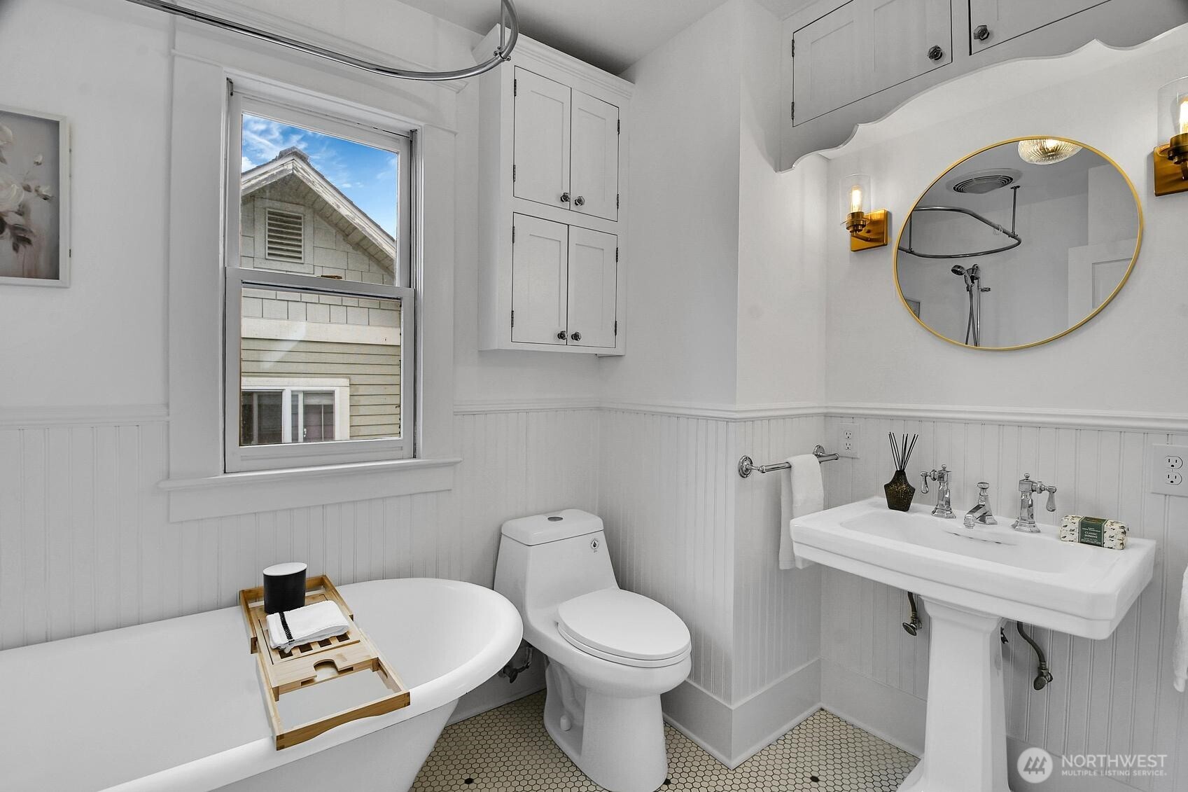 1121 27th Avenue , Seattle, WA 98122