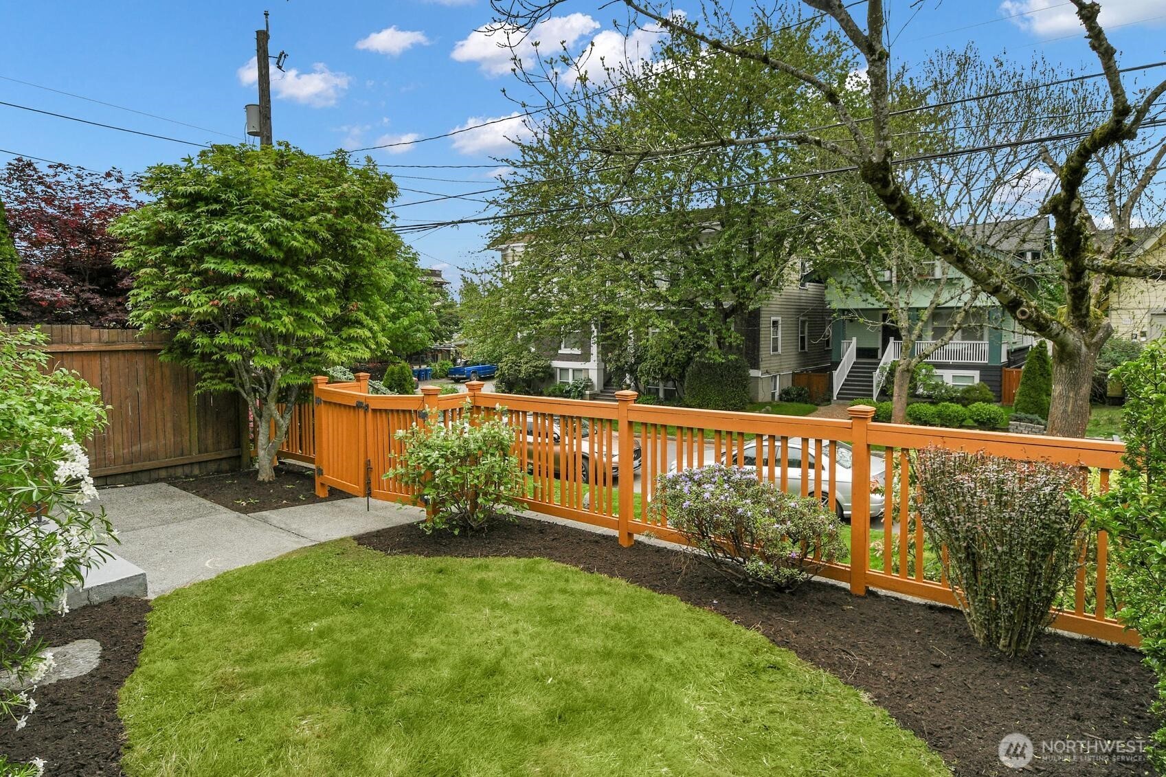 1121 27th Avenue , Seattle, WA 98122