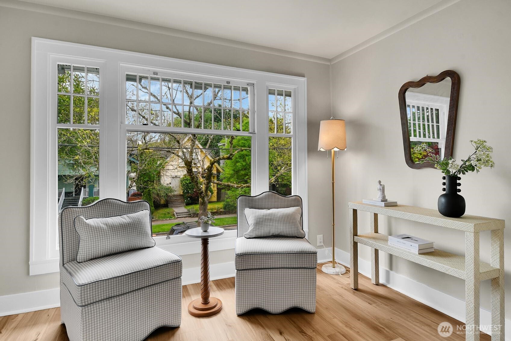 1121 27th Avenue , Seattle, WA 98122