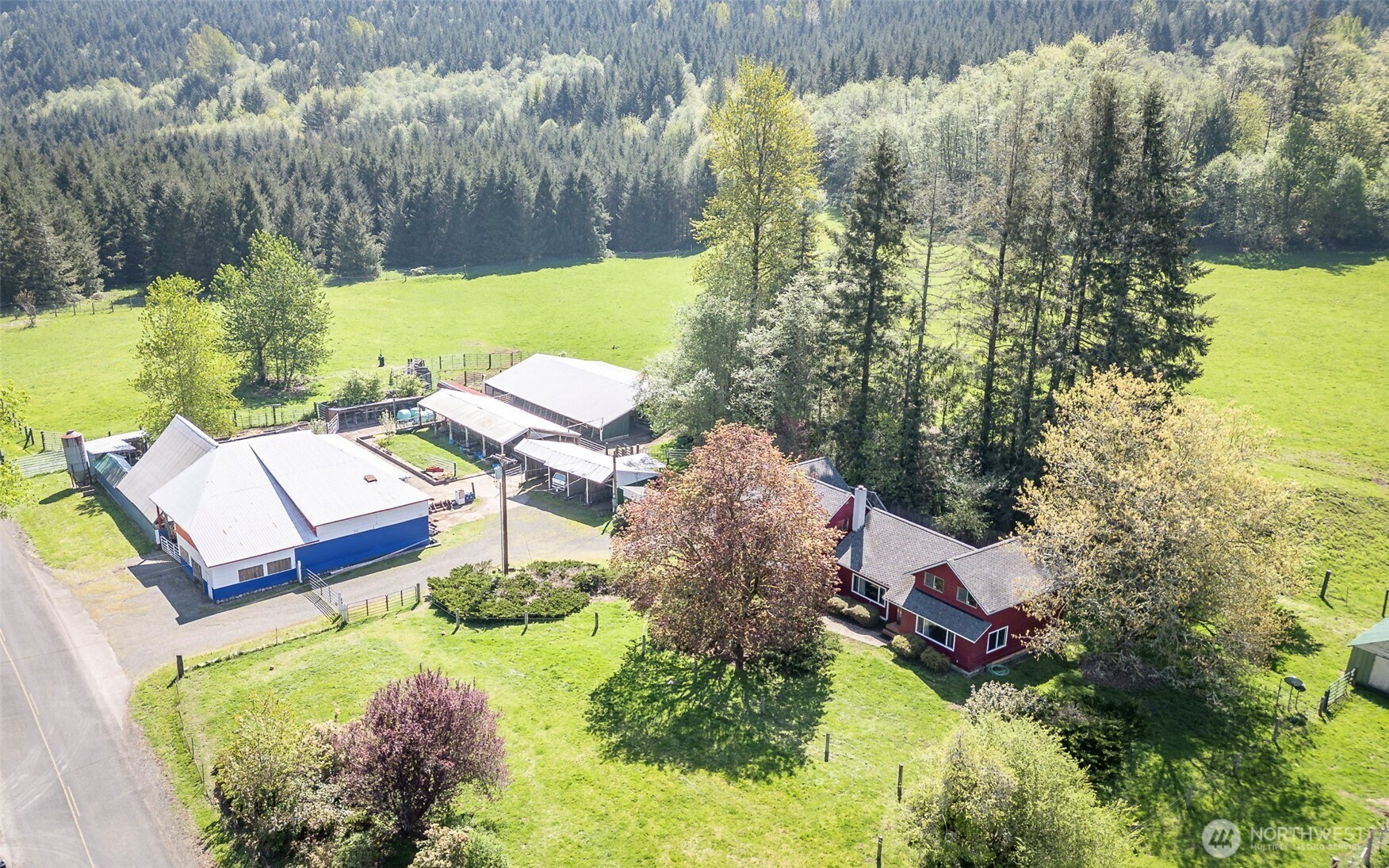 296 Dodge Road , Morton, WA 98356