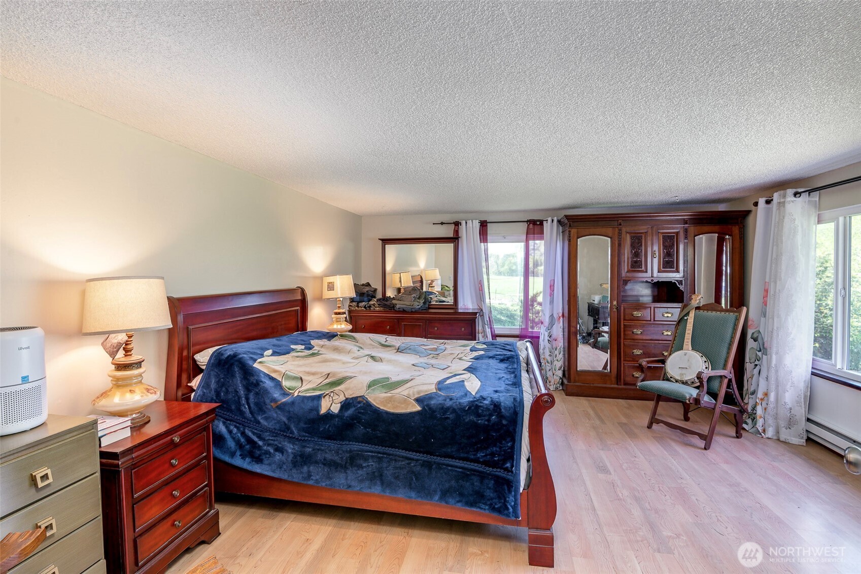 296 Dodge Road , Morton, WA 98356