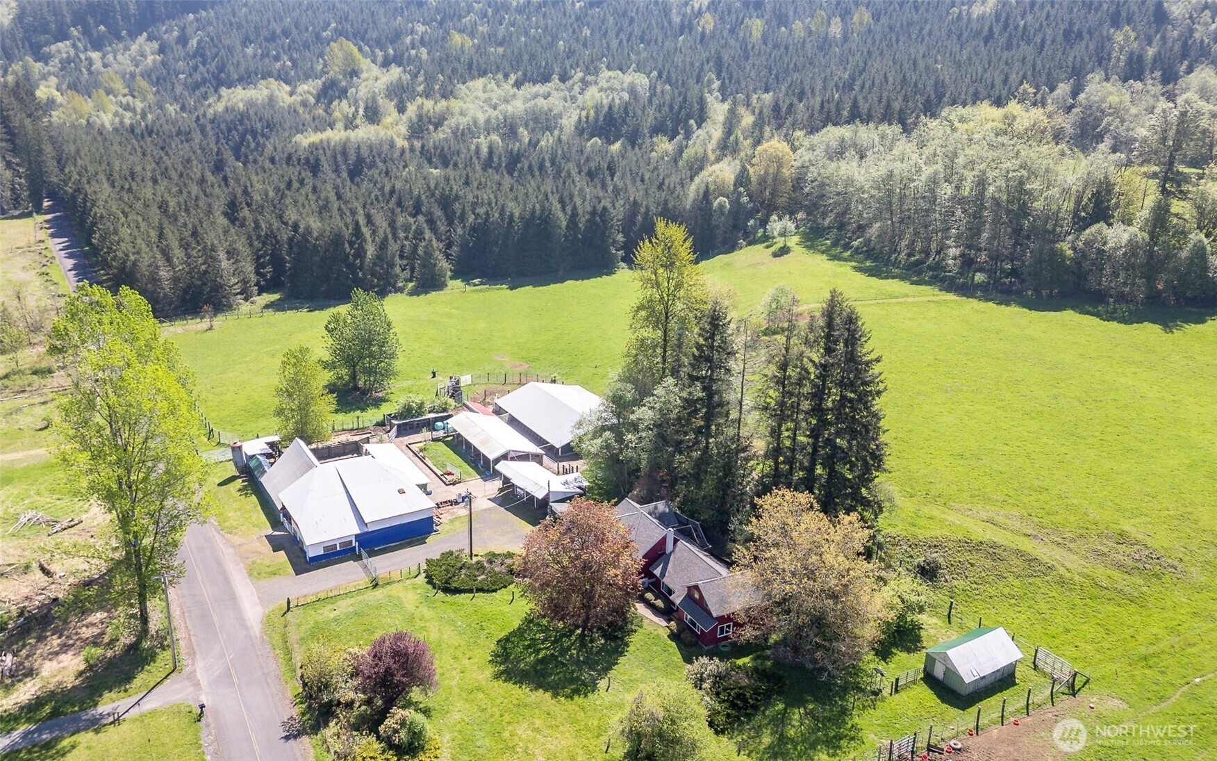 296 Dodge Road , Morton, WA 98356