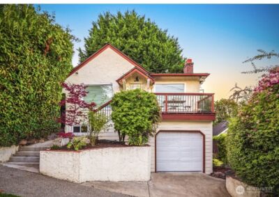3224 S Lane Street , Seattle, WA 98144-3237