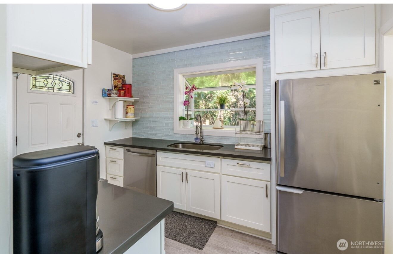 3224 S Lane Street , Seattle, WA 98144-3237