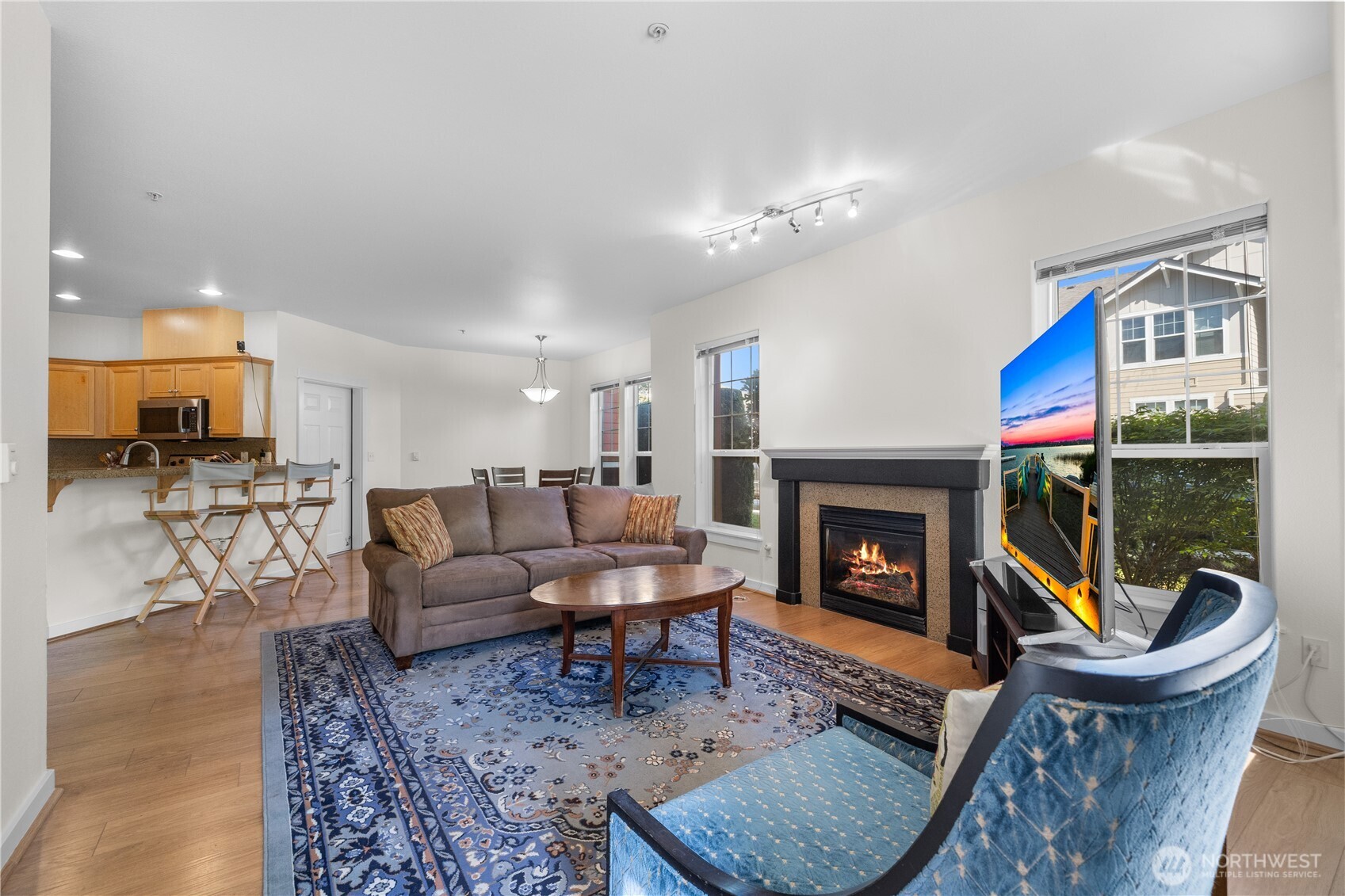 22627 NE Alder Crest Drive #102, Redmond, WA 98053
