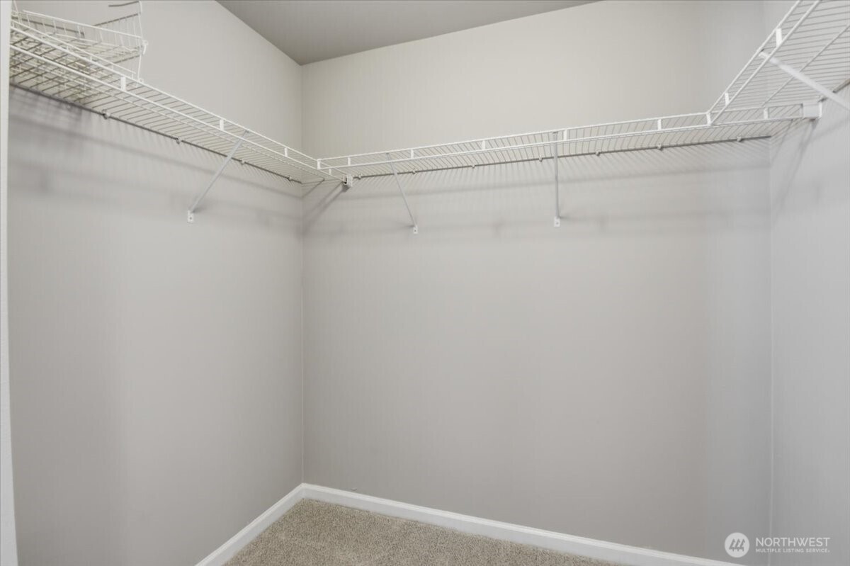 25916 168th Place SE, Covington, WA 98042