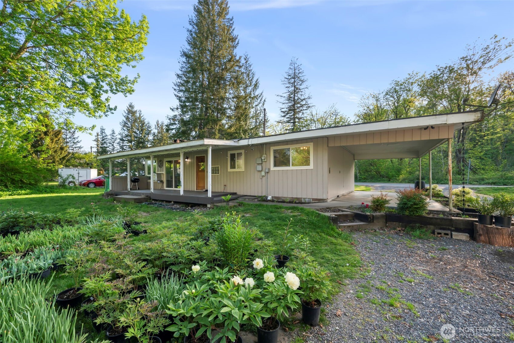 924 1st Street , Sultan, WA 98294
