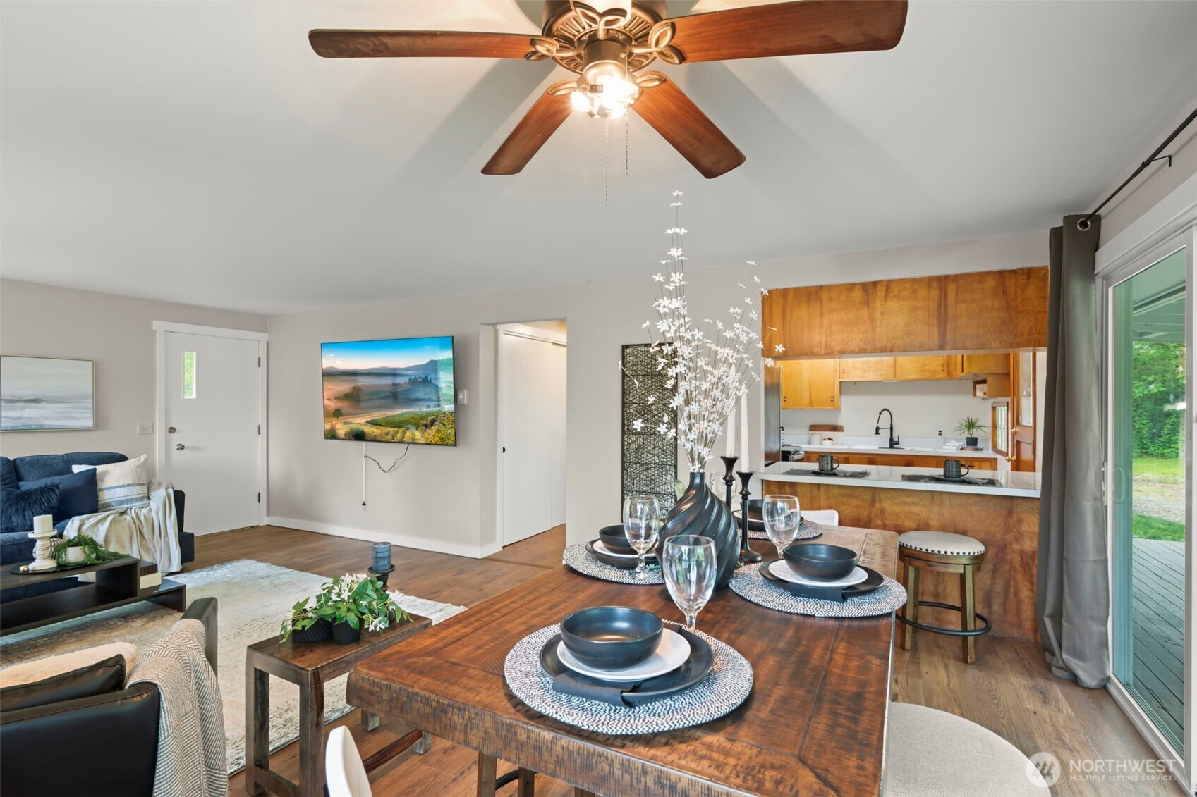 924 1st Street , Sultan, WA 98294