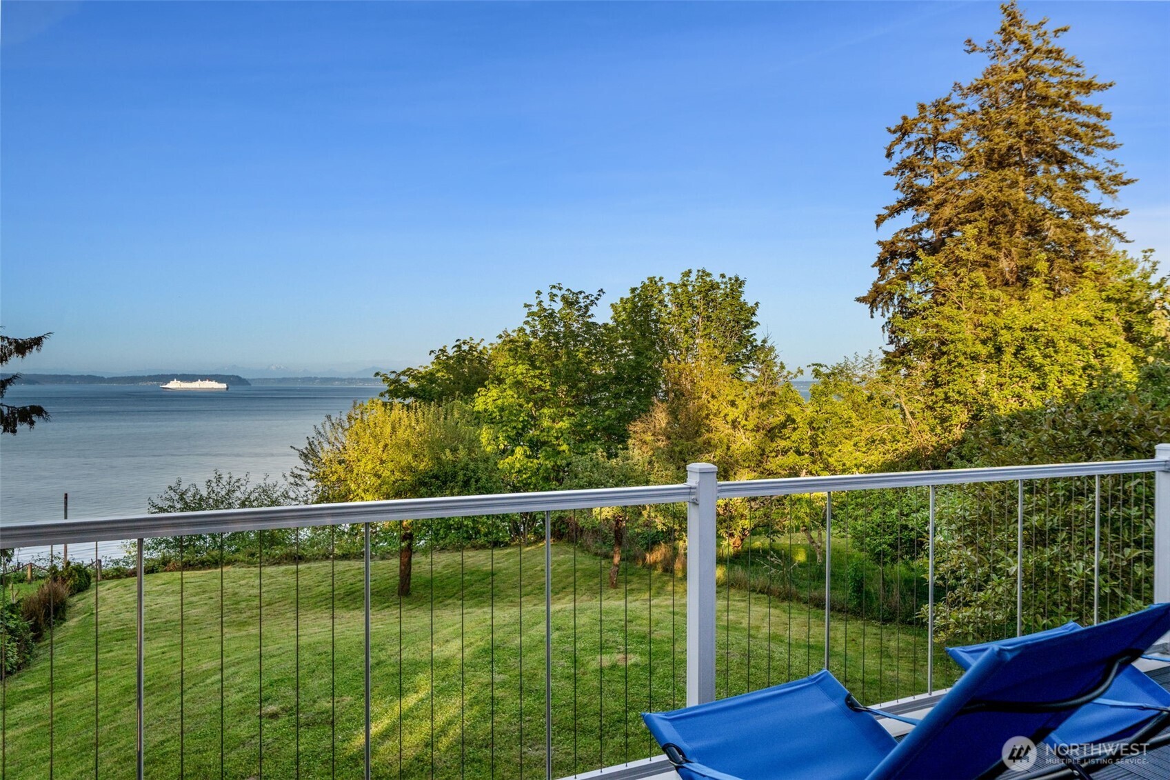 31698 Sunrise Beach Court NE, Kingston, WA 98346