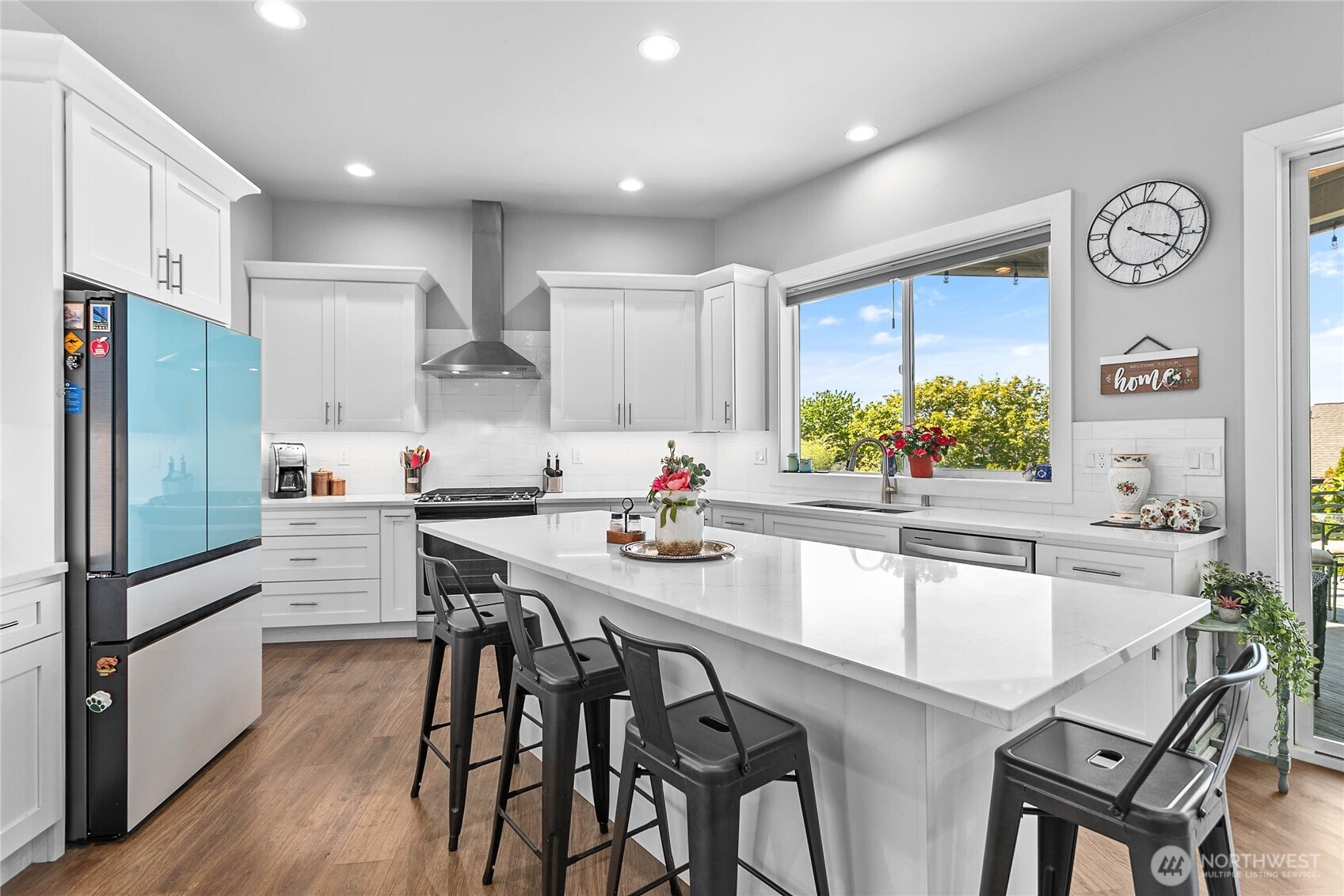 5544 Whitehorn Way , Blaine, WA 98230