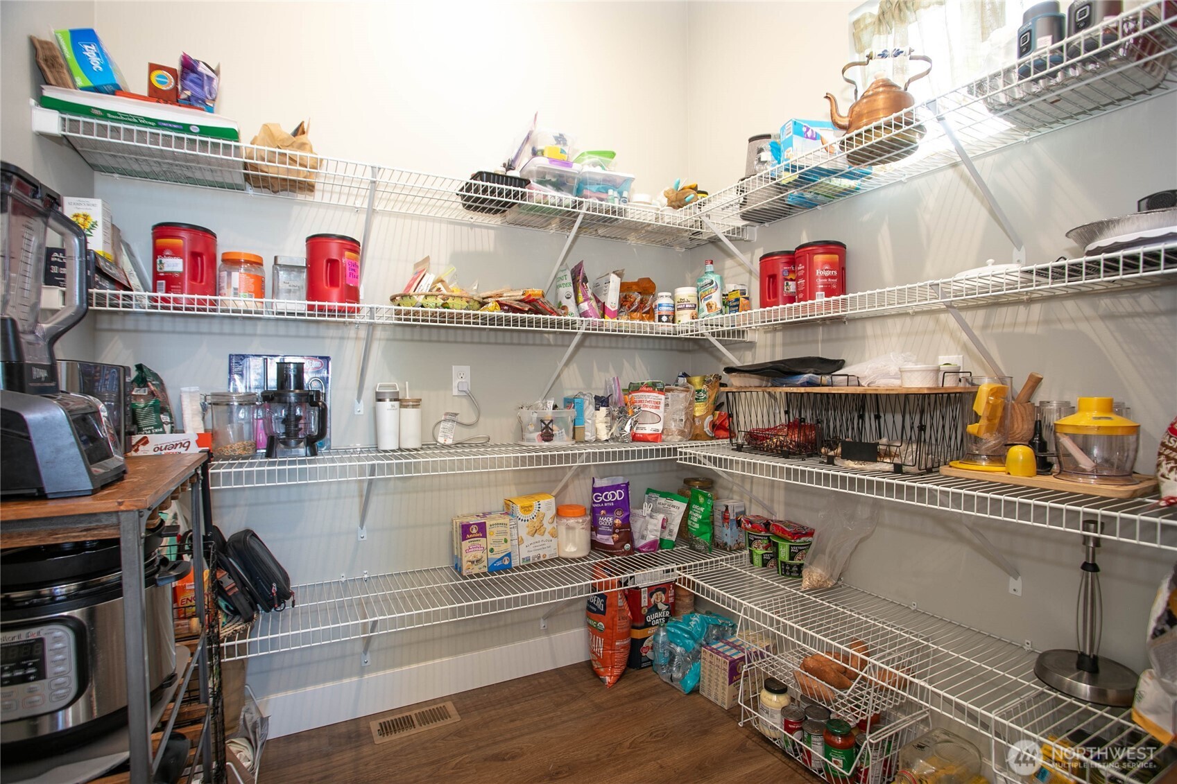 5544 Whitehorn Way , Blaine, WA 98230