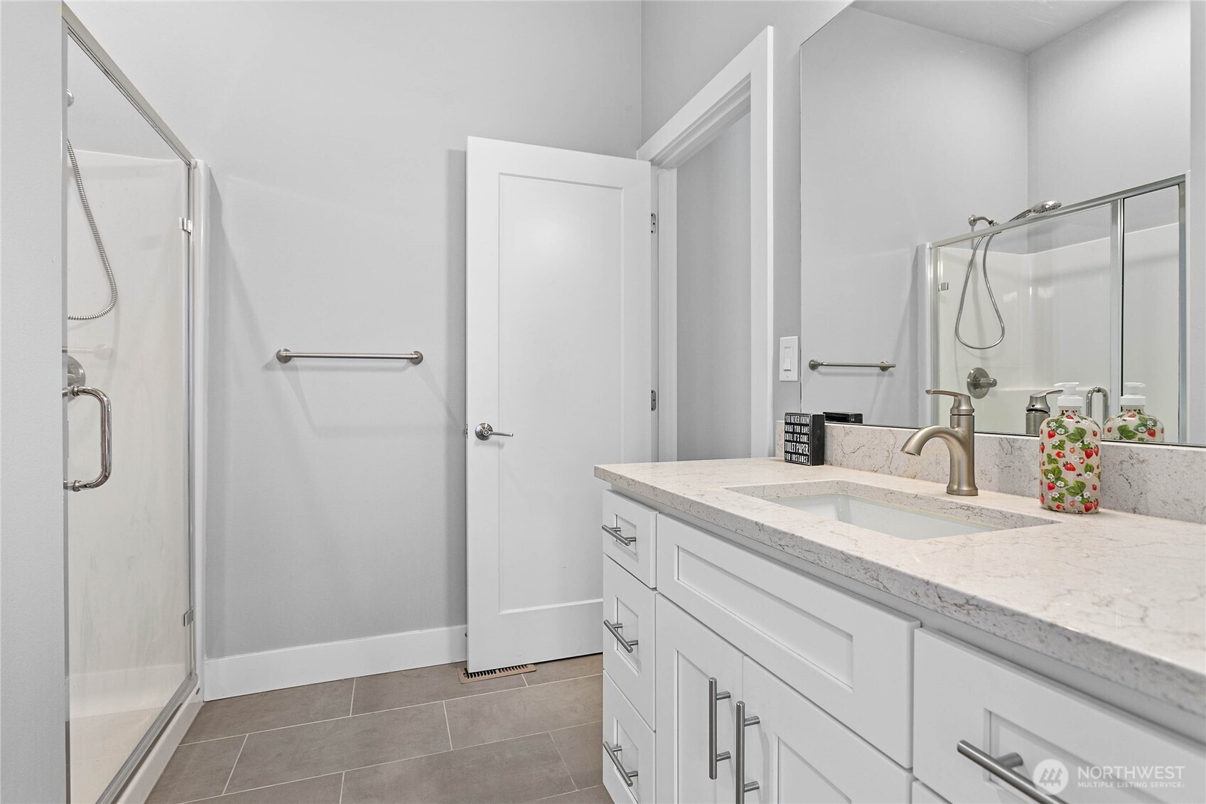 5544 Whitehorn Way , Blaine, WA 98230