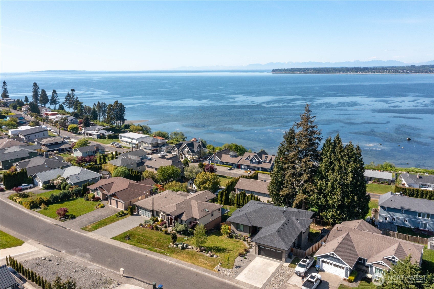 5544 Whitehorn Way , Blaine, WA 98230