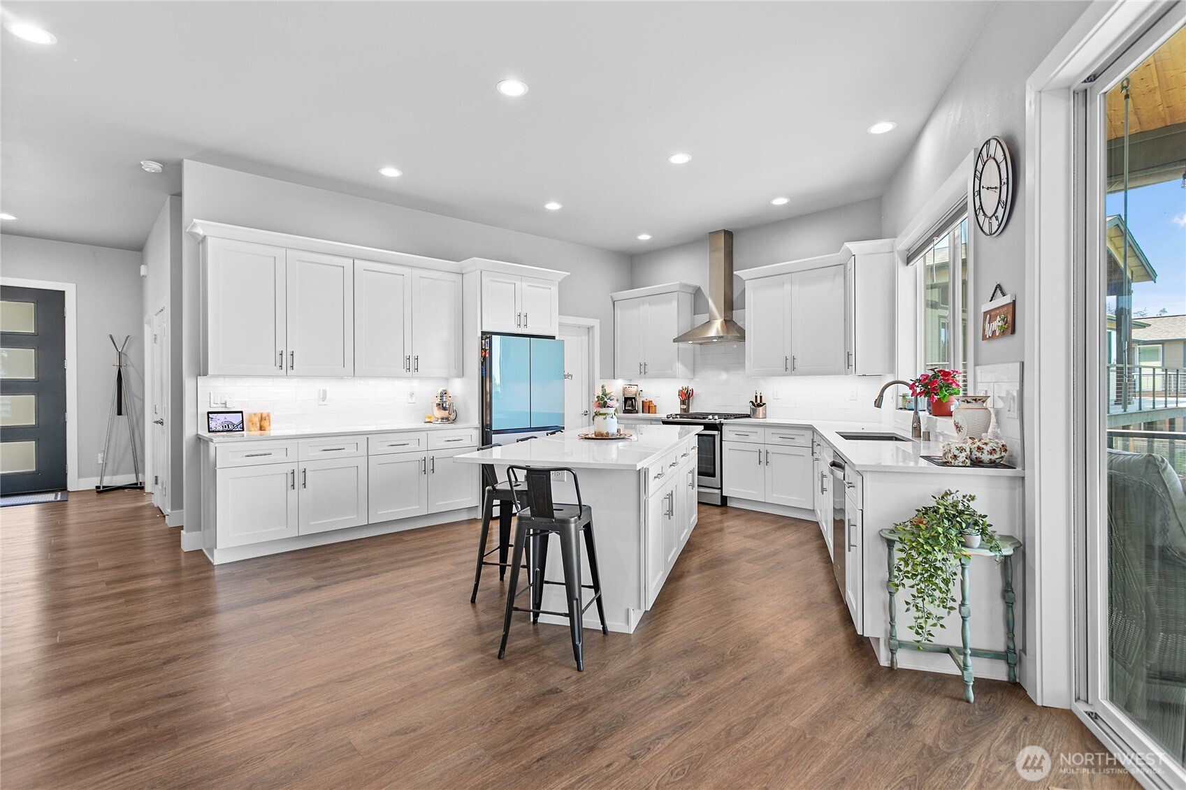 5544 Whitehorn Way , Blaine, WA 98230