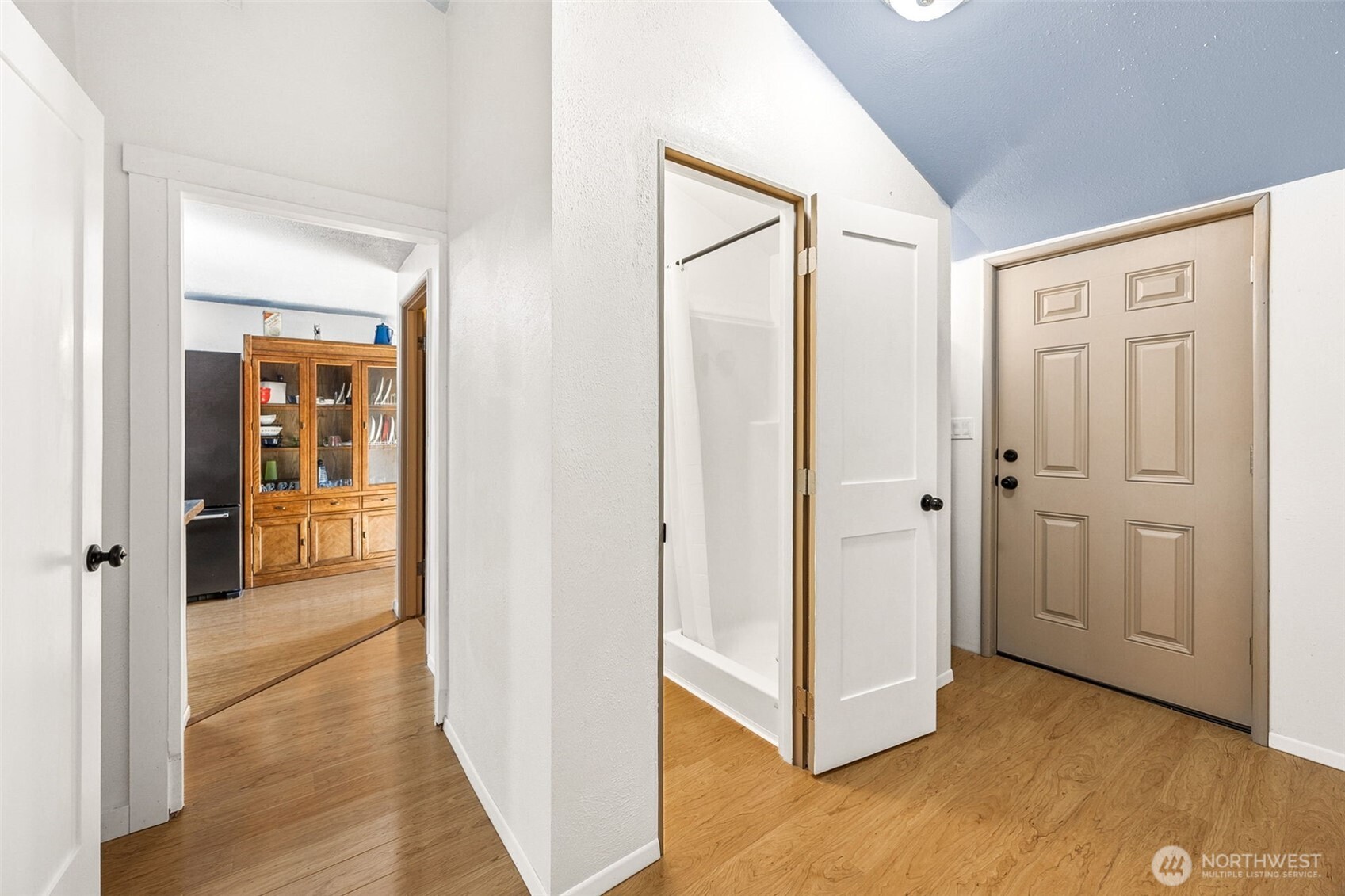2207 E George Street , Tacoma, WA 98404-4722