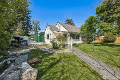 2207 E George Street , Tacoma, WA 98404-4722 - Photo 2