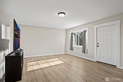 706 S 58th Street , Tacoma, WA 98408 - Photo 13