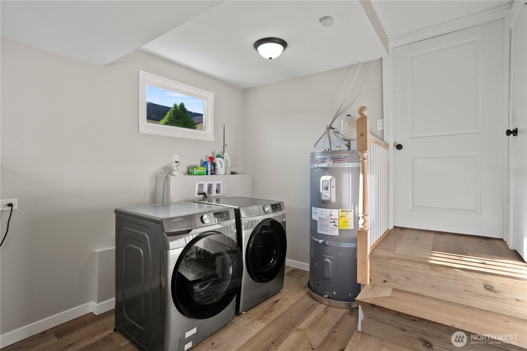 706 S 58th Street , Tacoma, WA 98408